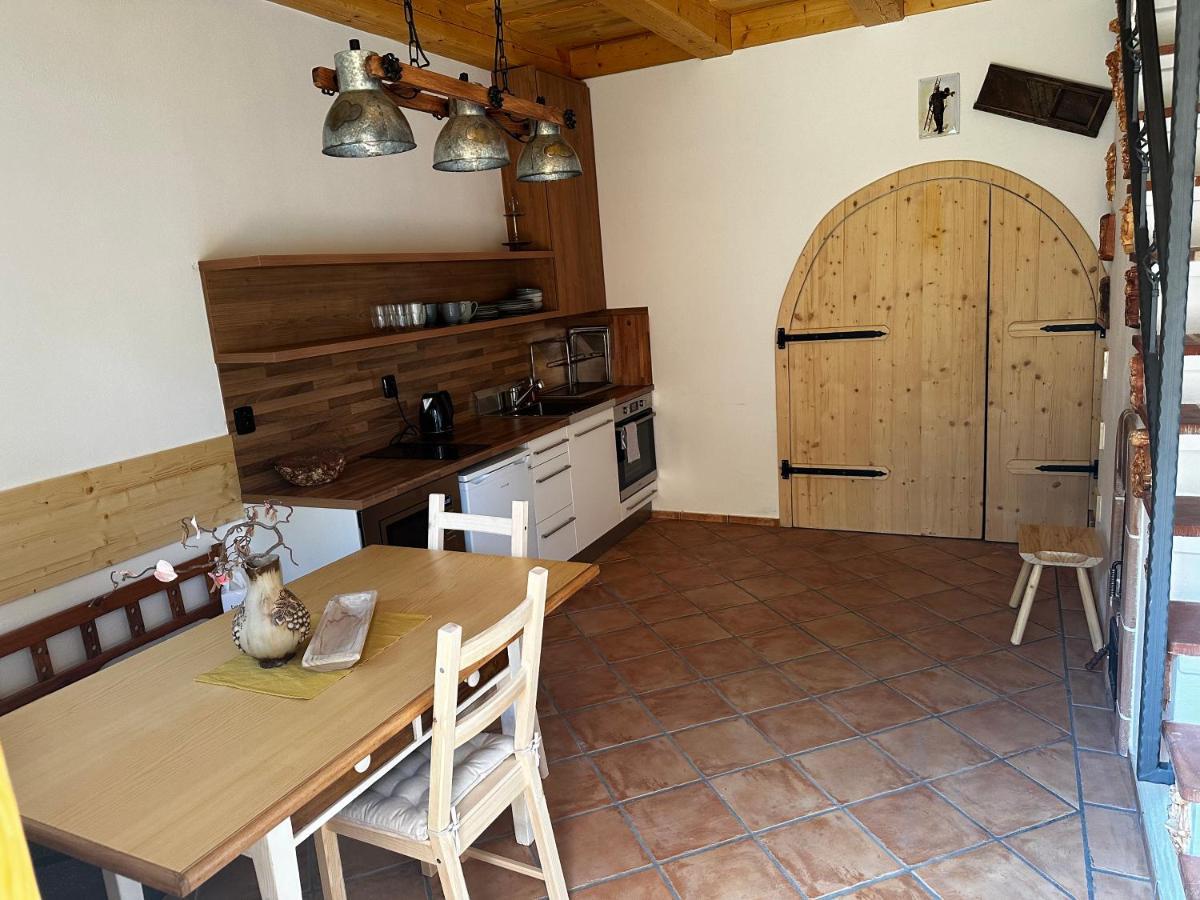 Ubytovani Na Sklipku Prace Extérieur photo